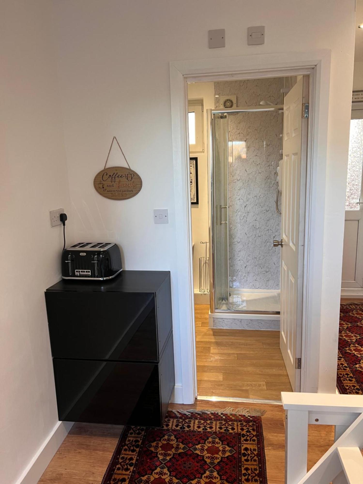 1 Bedroom & Bathroom Dorney 외부 사진