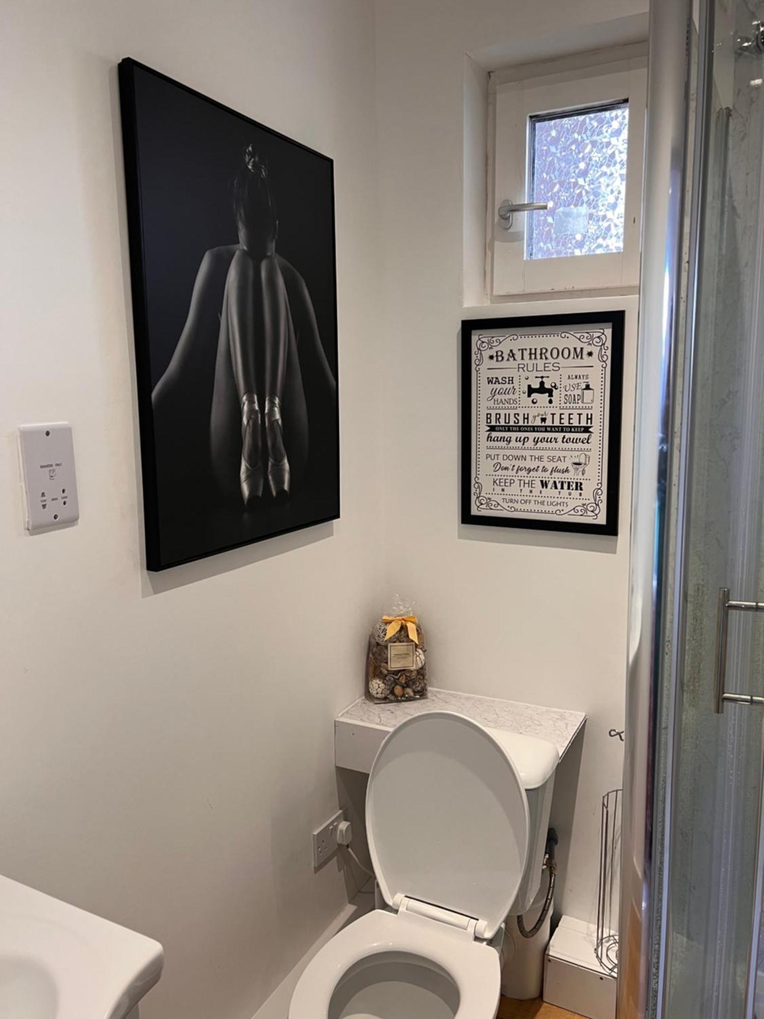 1 Bedroom & Bathroom Dorney 외부 사진